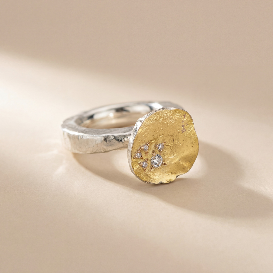 Bague Luna Plena argent et or 18K avec diamants, vue 3/4