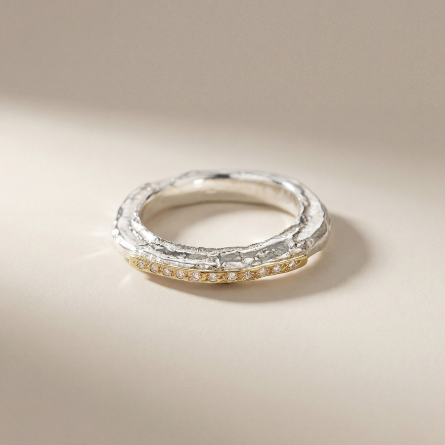 Bague fine Luna Fina argent 925 et or 18K pavé diamants, vue de face