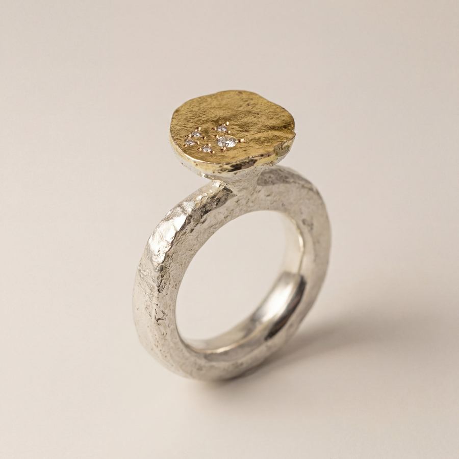 Bague Luna Plena argent 925 et or 18K avec diamants, vue de profil
