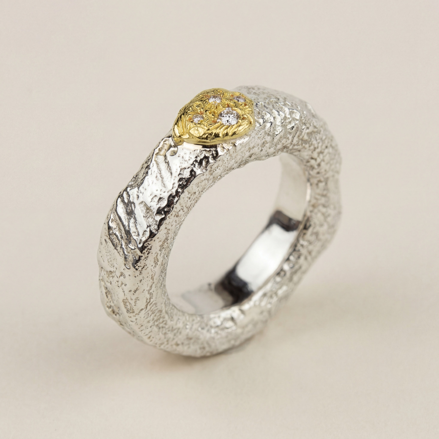 Bague luna trésor vue de profil